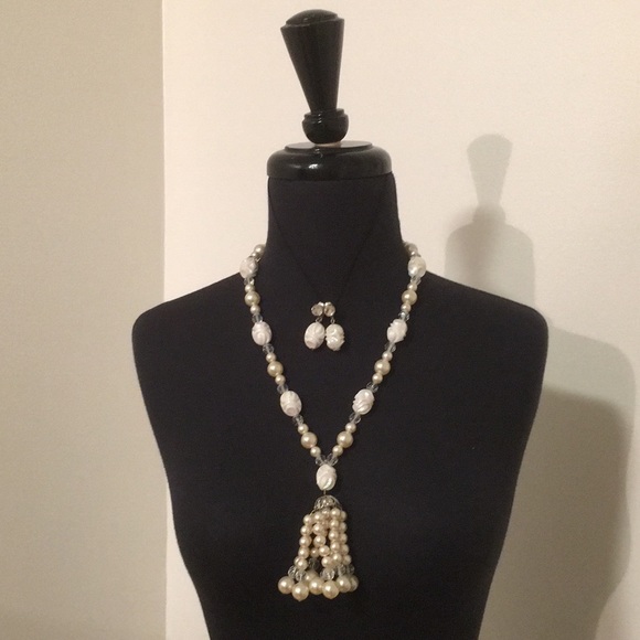 Vintage Statement Chandelier Necklace with Matching Drop Earrings - Picture 2 of 10